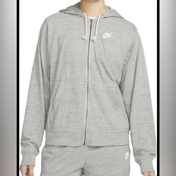 Nike Women's Gray Hoodie - Picture 2 of 11